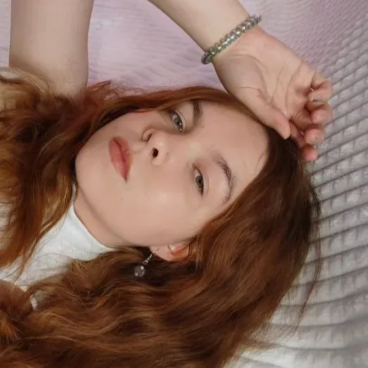 Sirena Brills - Many Vids Top Rated Model